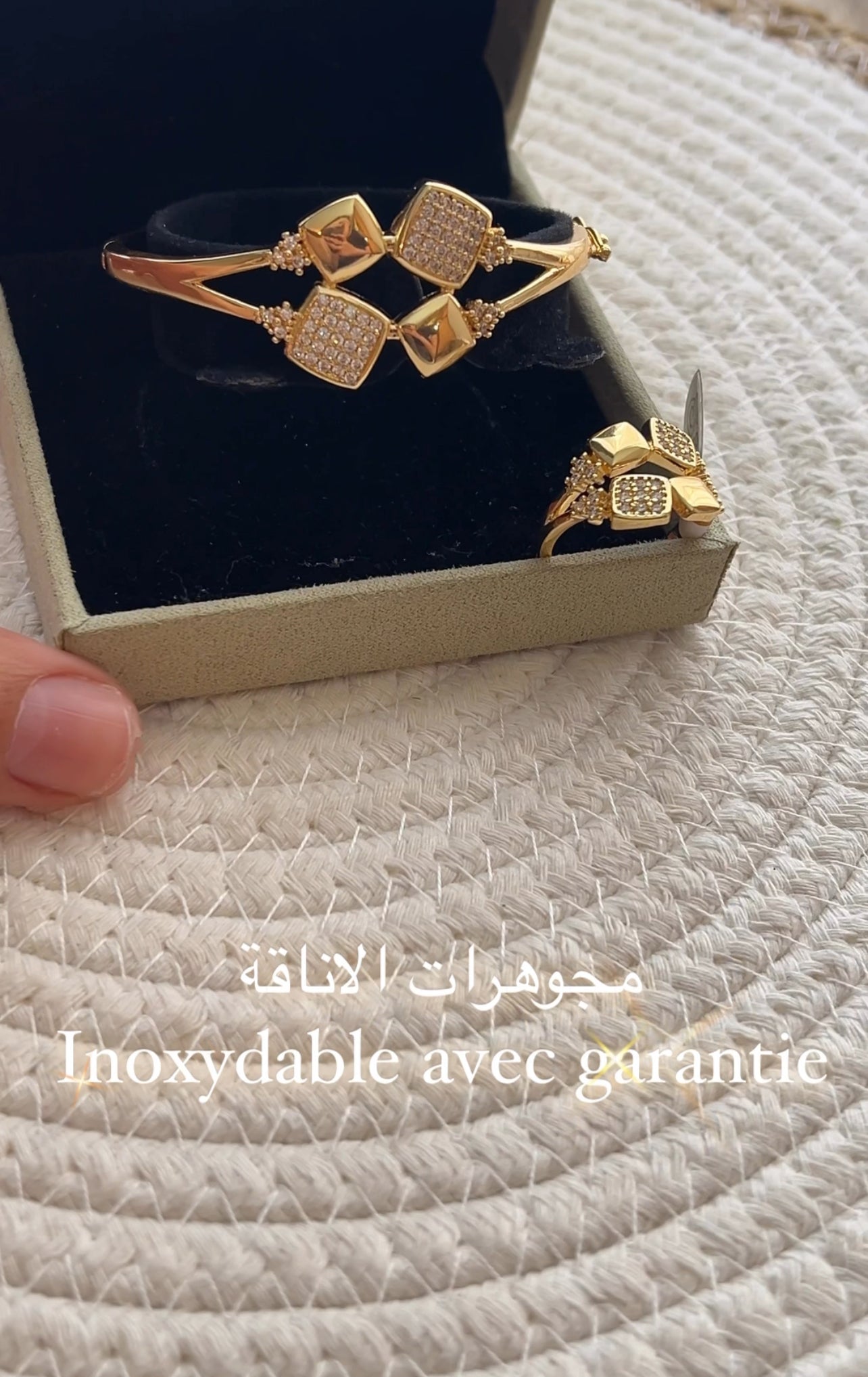 Bague avec braclet chiic