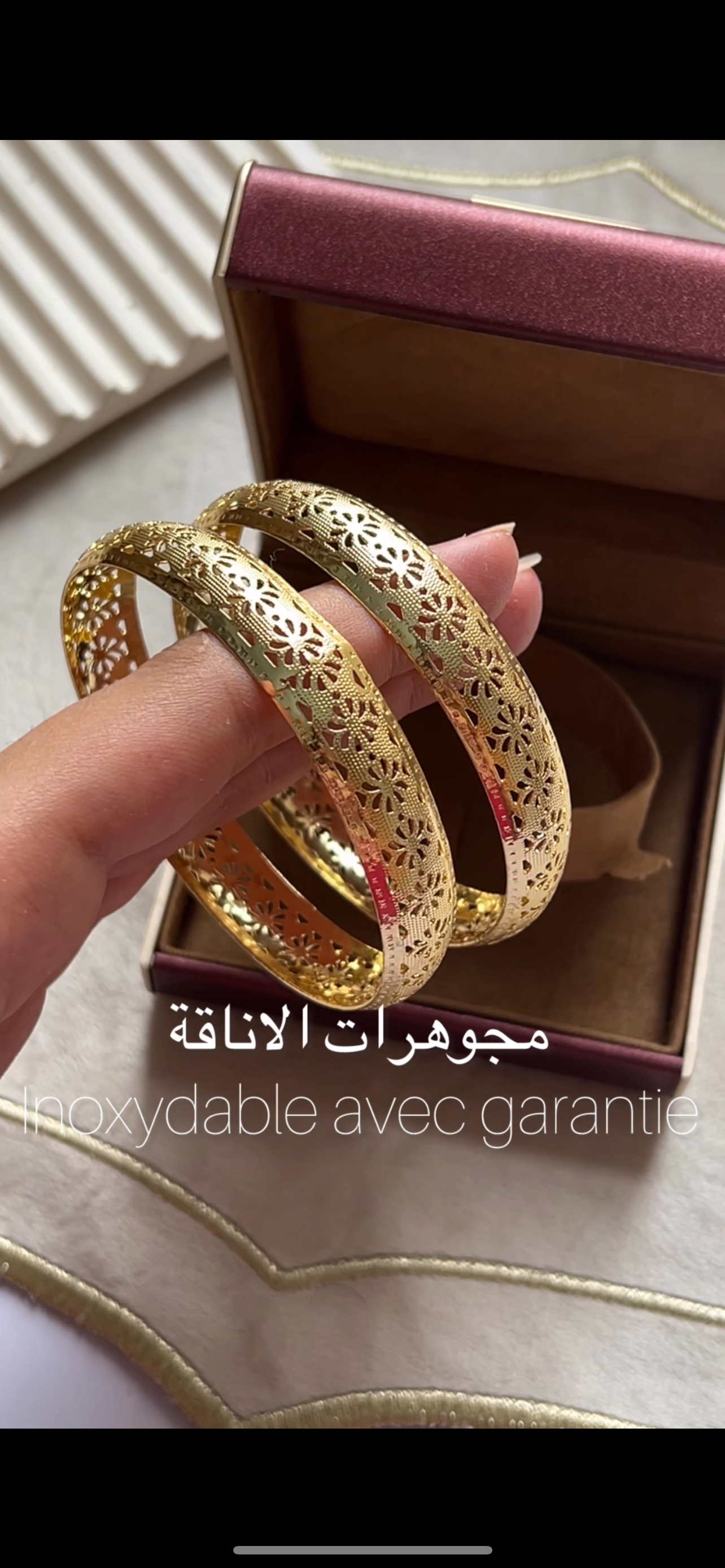 Deux braclet dorée